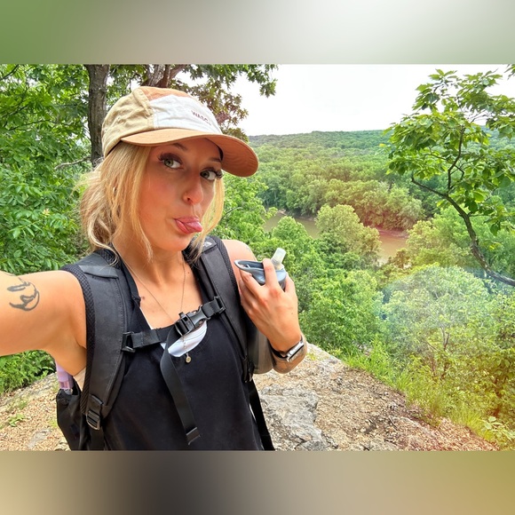 Meet your Posher, Taylor - Picture 12 of 12